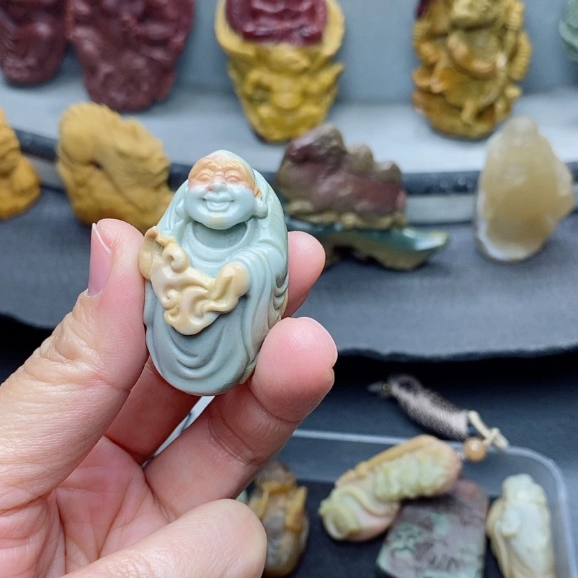 【闪购商品】定制石英质玉吊坠未镶嵌