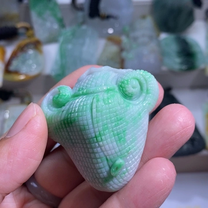 【闪购商品】颈饰未镶嵌翡翠如意