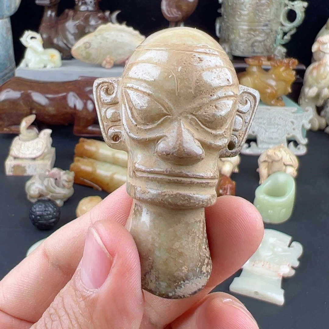 和田玉挂件未镶嵌好**荐