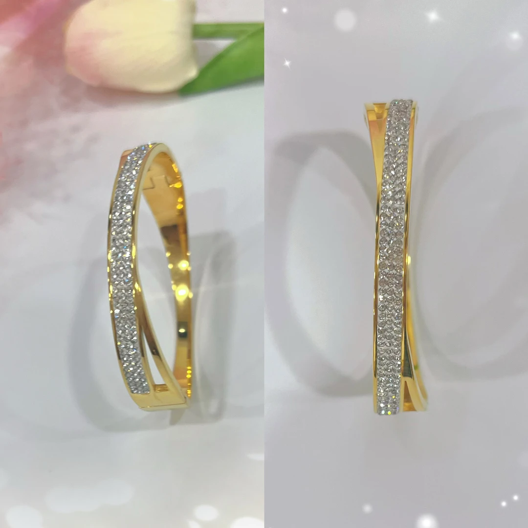 钛钢合成锆石手镯 3337钛钢高级感密镶满锆双环开口手镯（58*60）