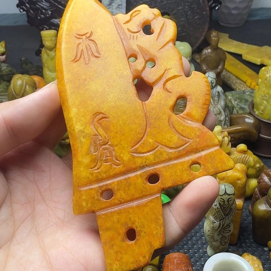 白玉菩提吊坠。。。