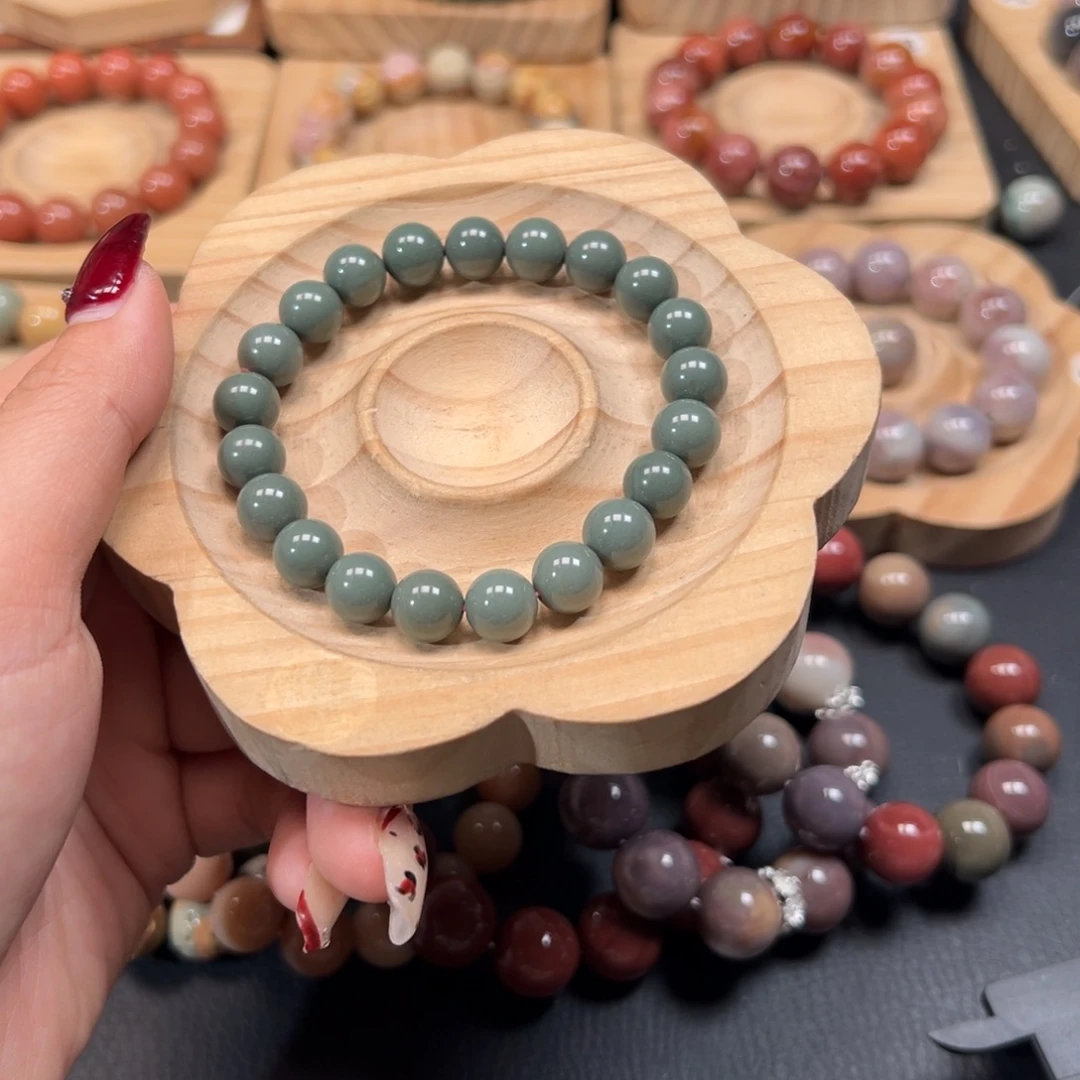 博***〗石英质玉未镶嵌手链