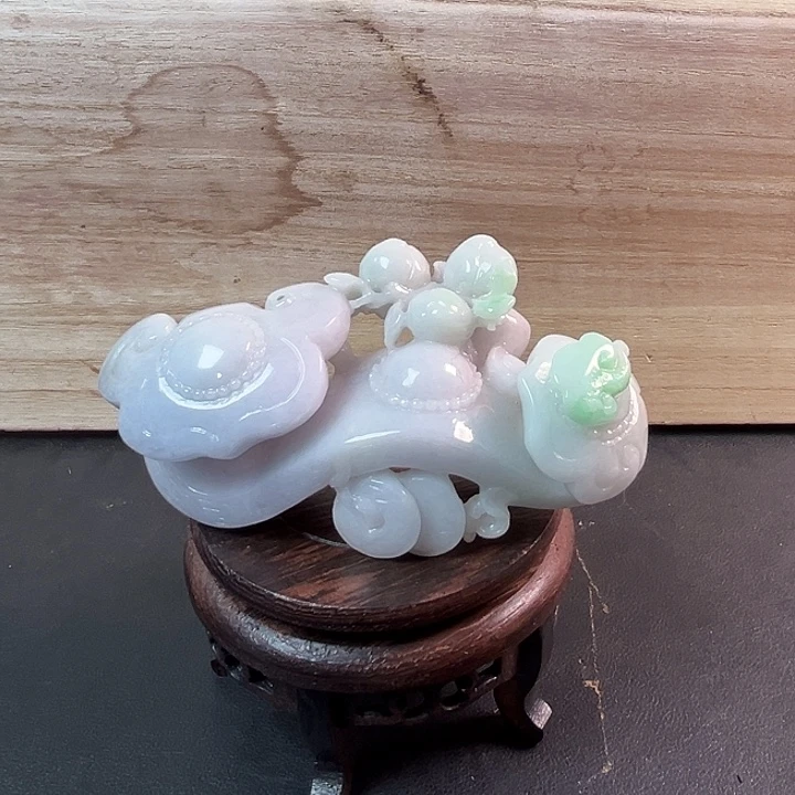 翡翠未镶嵌摆件翡翠