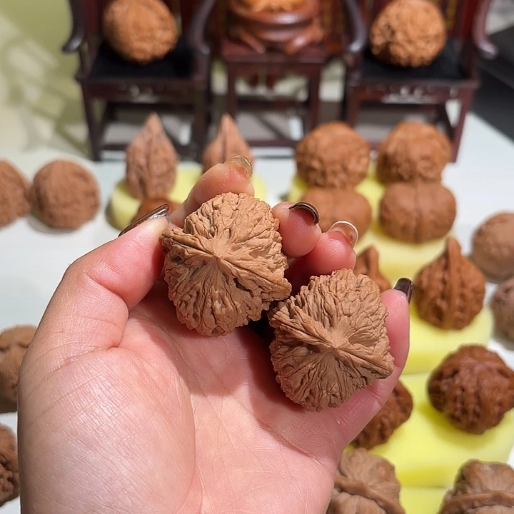 大叶紫檀（黑酸枝木类）文玩核桃南疆石39