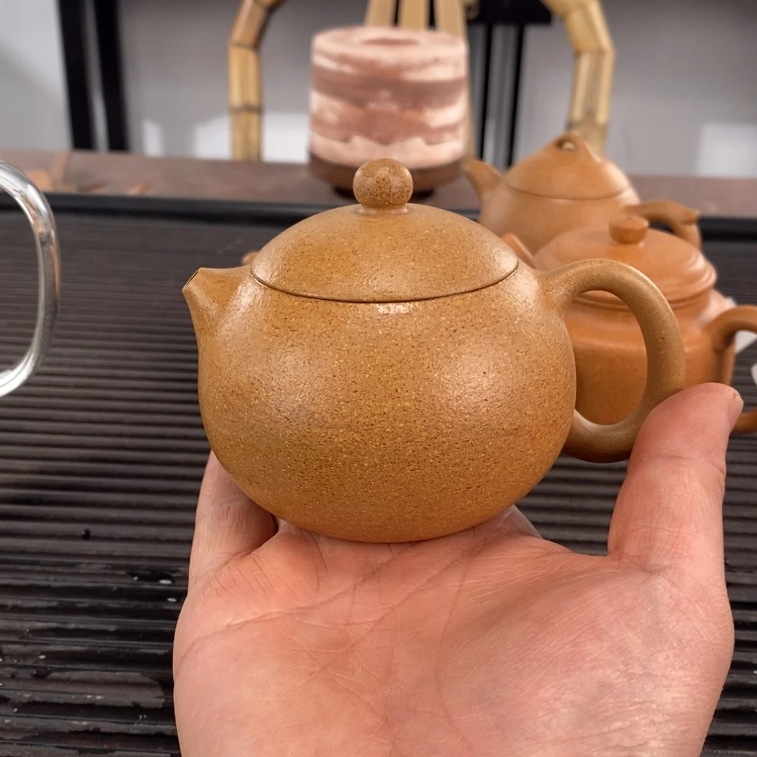 紫砂茶壶黄金段西施容量210毫安