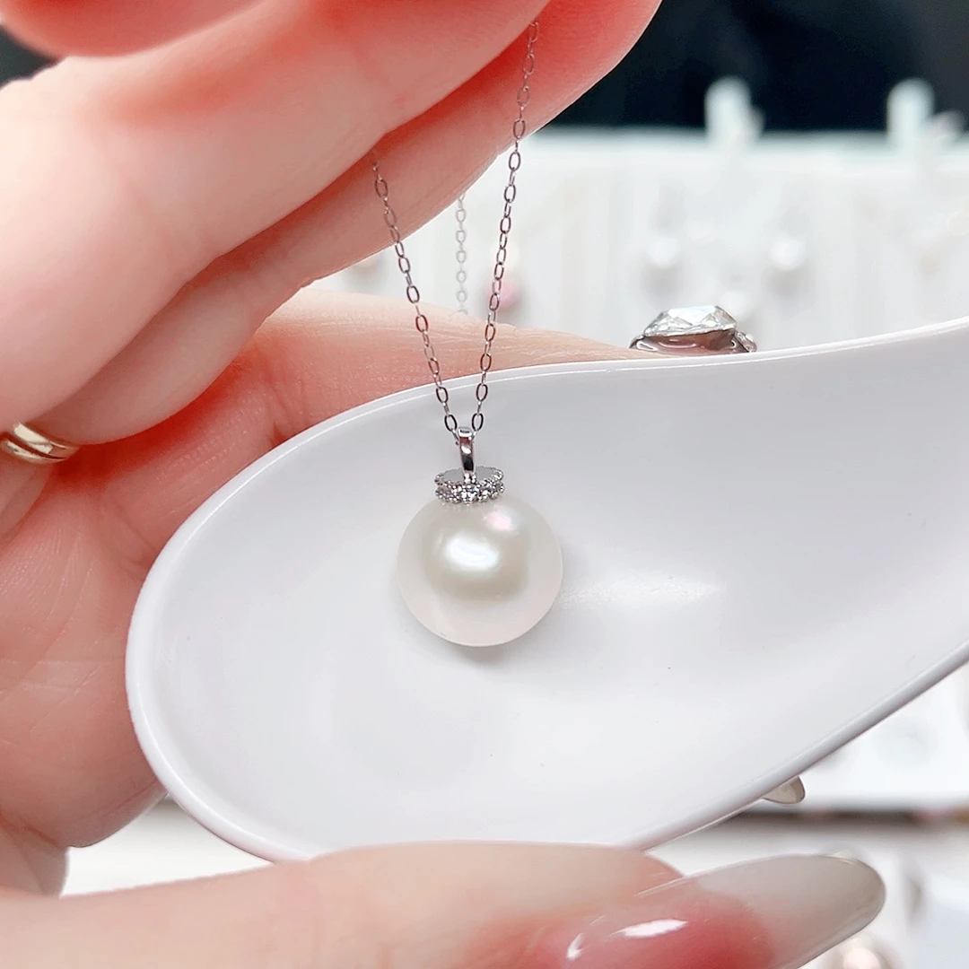 合金吊坠(赠链)淡水珍珠
