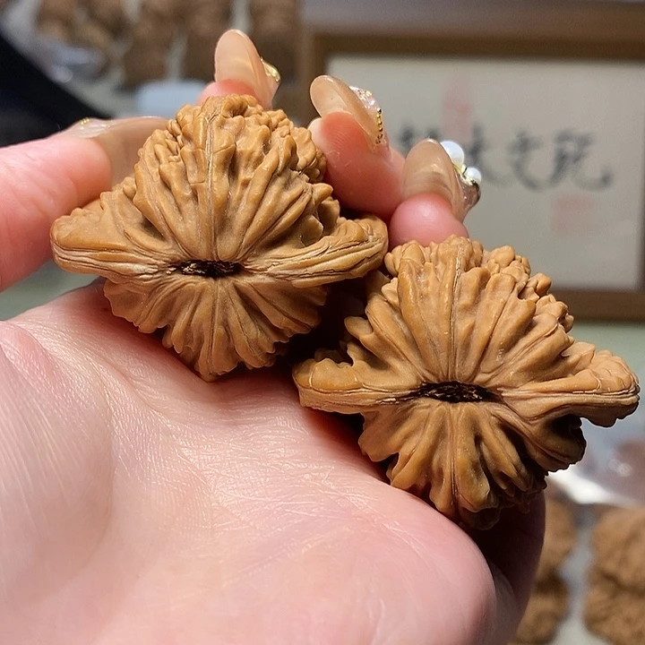 文玩核桃吊坠45四座楼