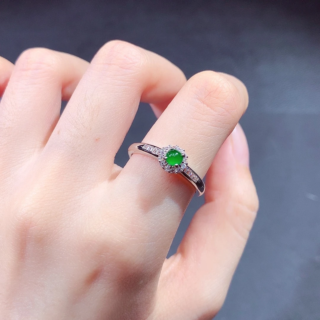 翡翠戒指未镶嵌翡翠