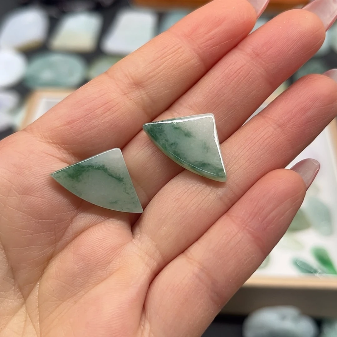 【闪购商品】翡翠颈饰未镶嵌沧***笑抵扣