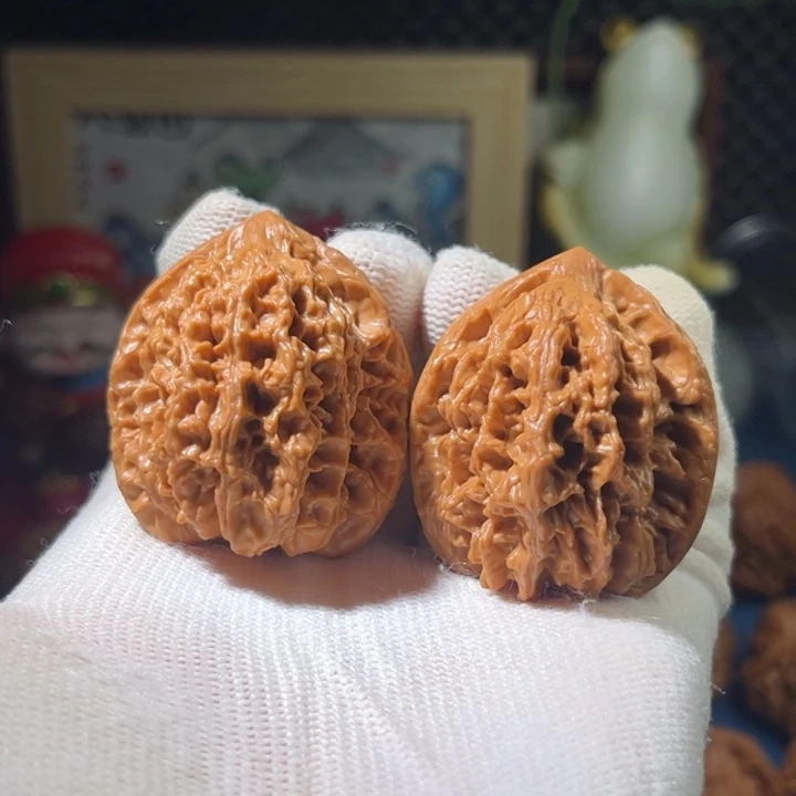 文玩核桃把件龙脊