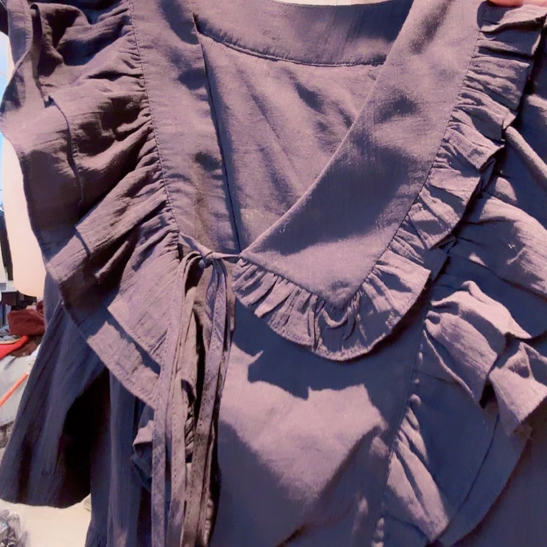 黑色上衣6467979944