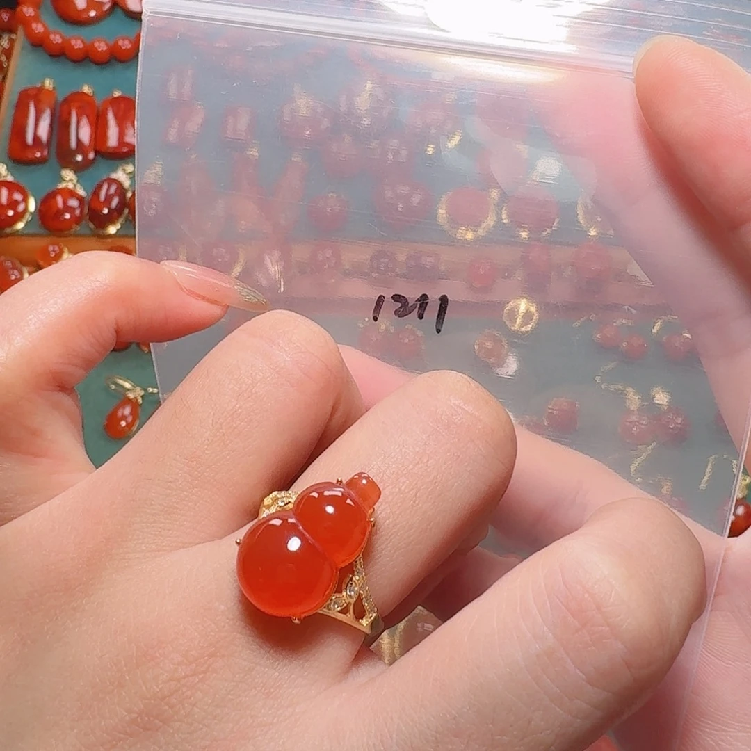 南红玛瑙银S925镶嵌戒指