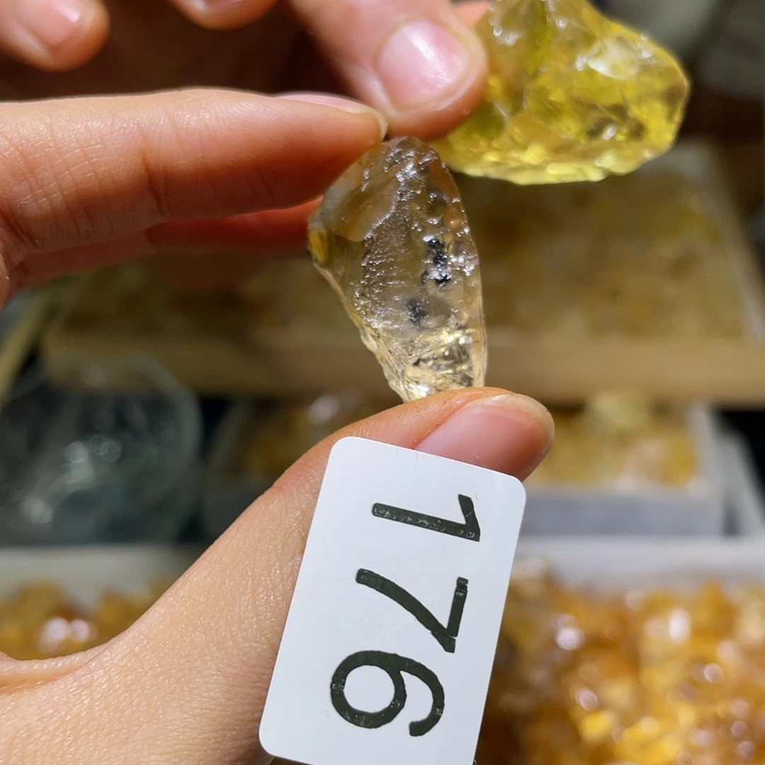 珠宝半成品水晶未镶嵌