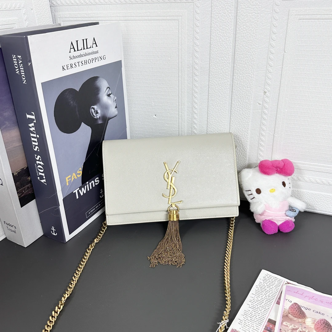 95新 YSL/圣罗兰 95新小号奶色流苏Kate 斜挎包