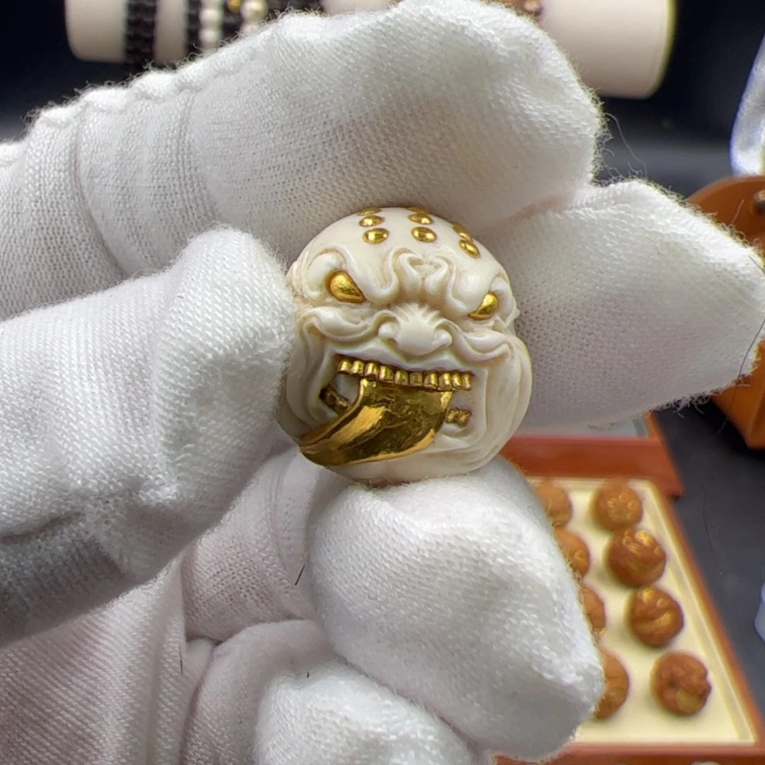 猴头核桃吊坠?****衫猛犸雕刻舔僧