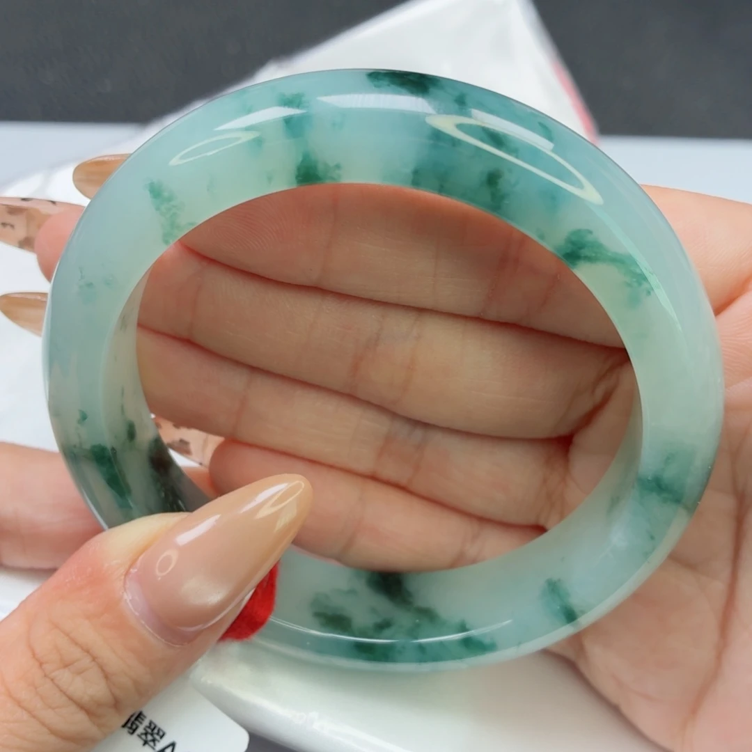 未镶嵌手镯翡翠18