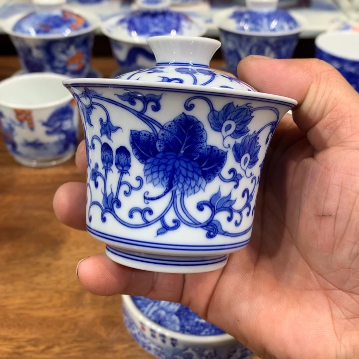 柴窑青花西番莲盖碗