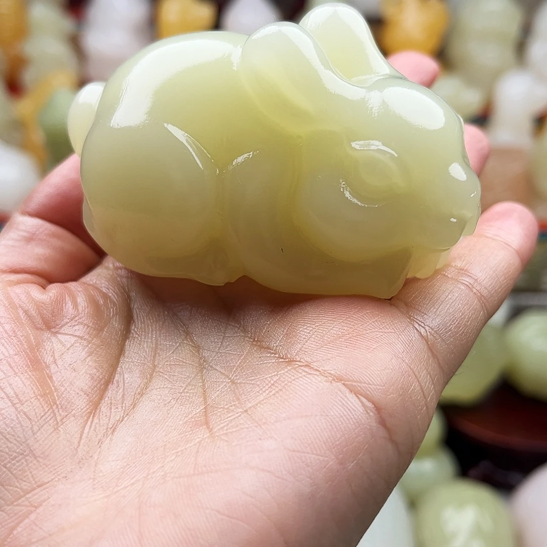 墨***川石材兔子手把摆件