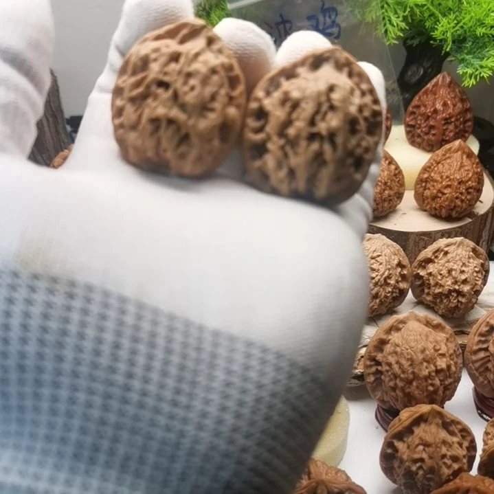 核桃文玩核桃红莲42