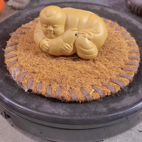 宜兴紫砂年年有余