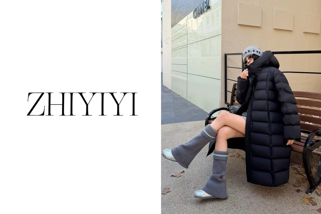 【ZHIYIYI】娟子推荐 25026款冬季新款95白鸭绒连帽加厚羽绒服