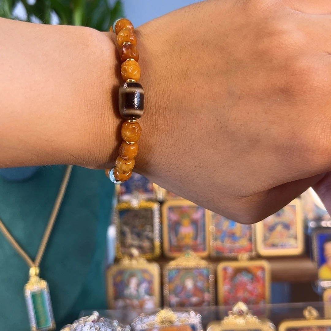 吊坠阿呆牛骨珠子雕刻