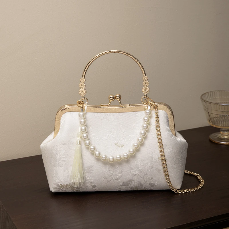 白色素雅新中式汉服包包女新款搭配旗袍的手提包复古口金包D007