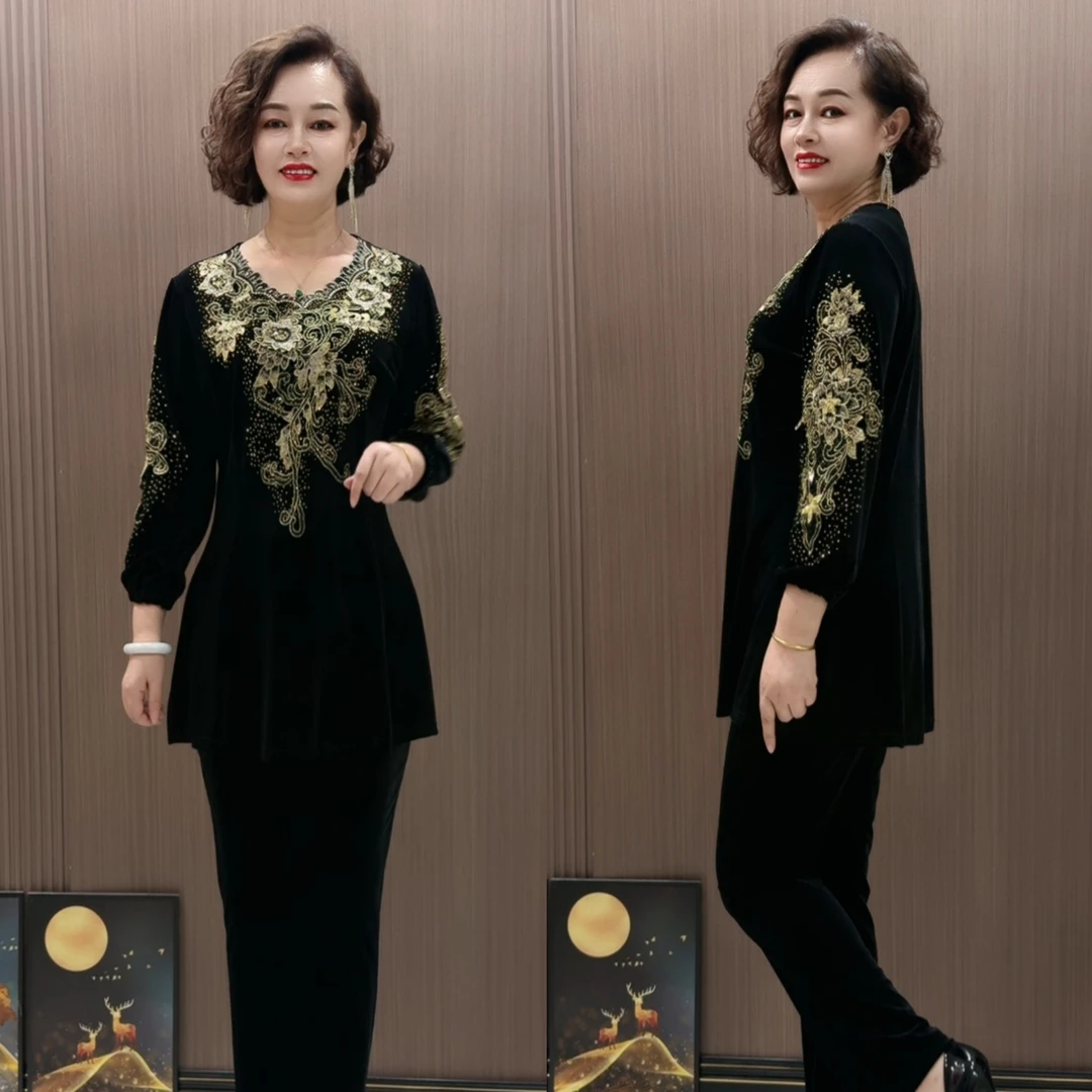 中老年妈妈时尚洋气丝绒刺绣显瘦气质套装黑色上衣长袖