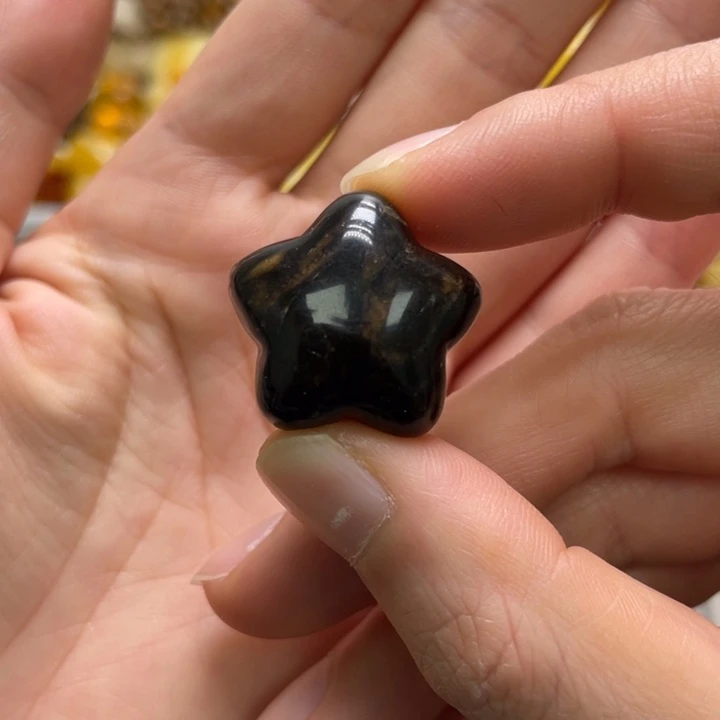 琥珀未镶嵌裸石天然琥珀