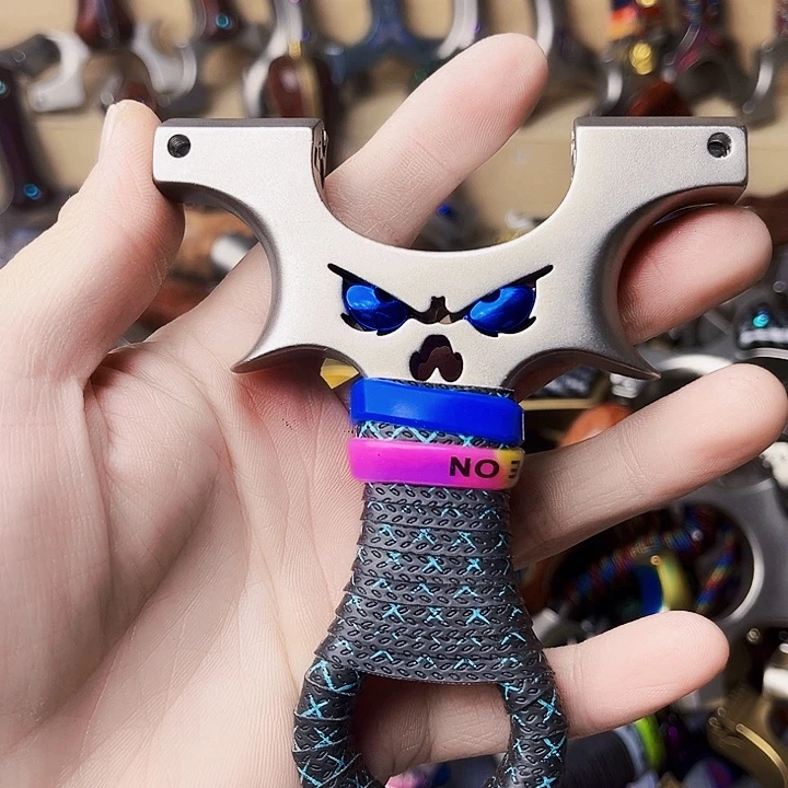 恶魔4值班。        龙池9025