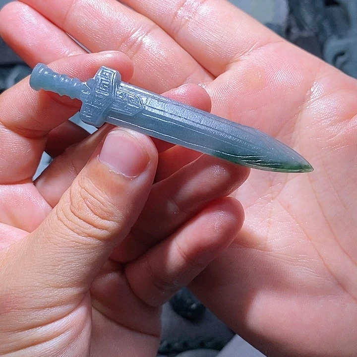 未镶嵌定制翡翠毛