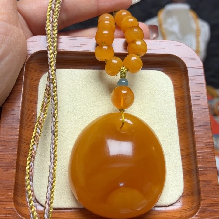 蜜蜡未镶嵌颈饰项链