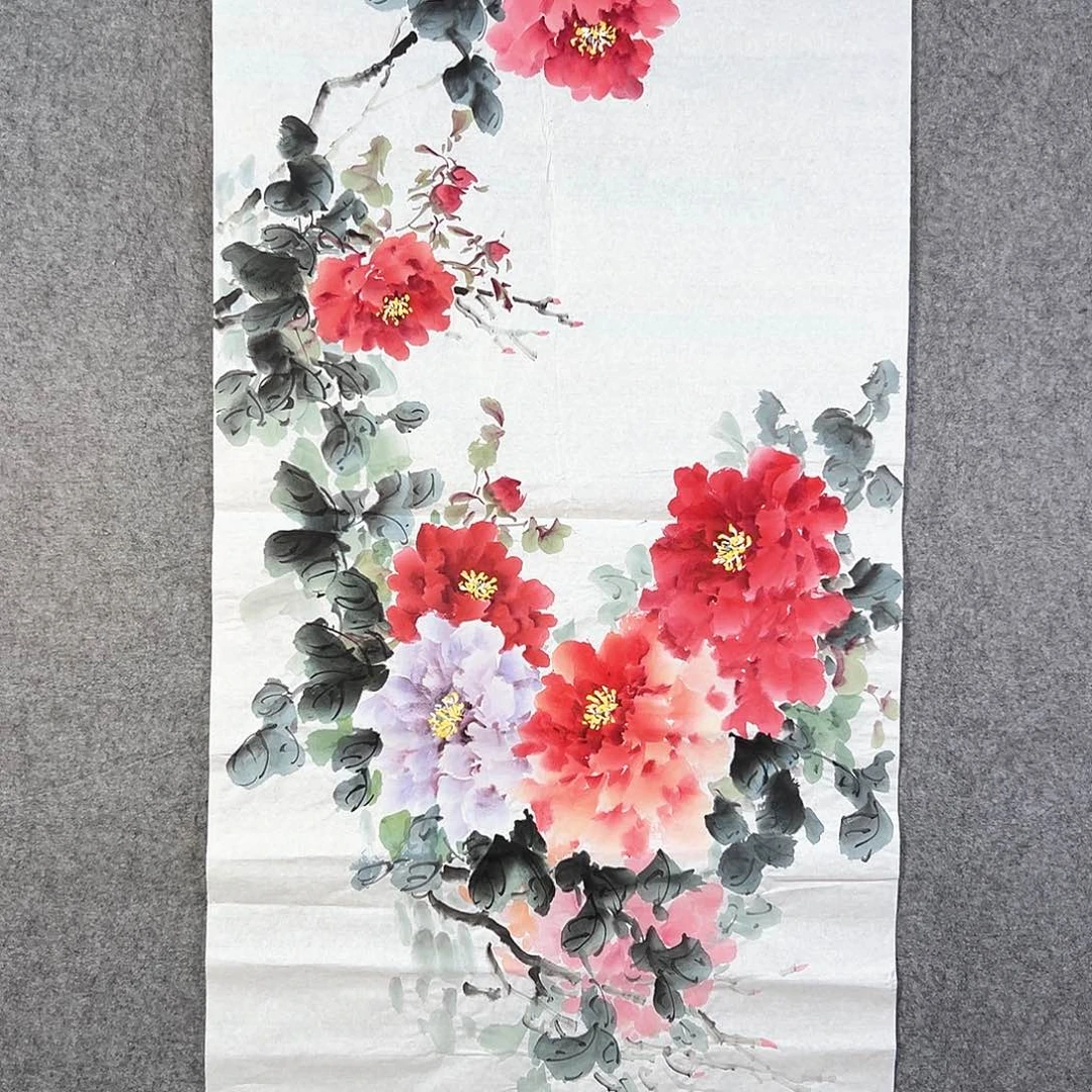 国画358 牡丹等植物生长于这里并