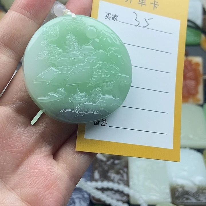 颈饰未镶嵌和田玉