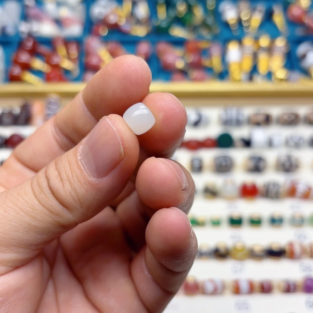 y***y和田玉未镶嵌挂件