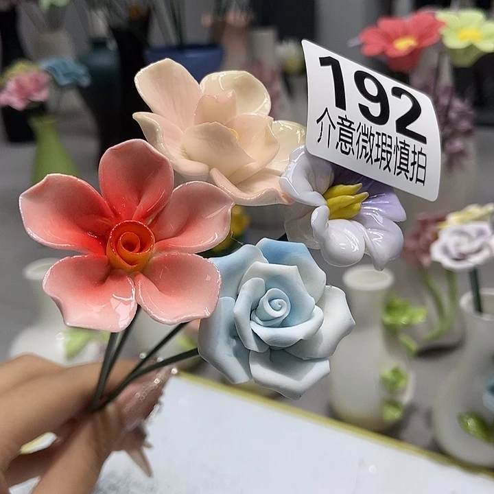 陶瓷纯手工捏花设计