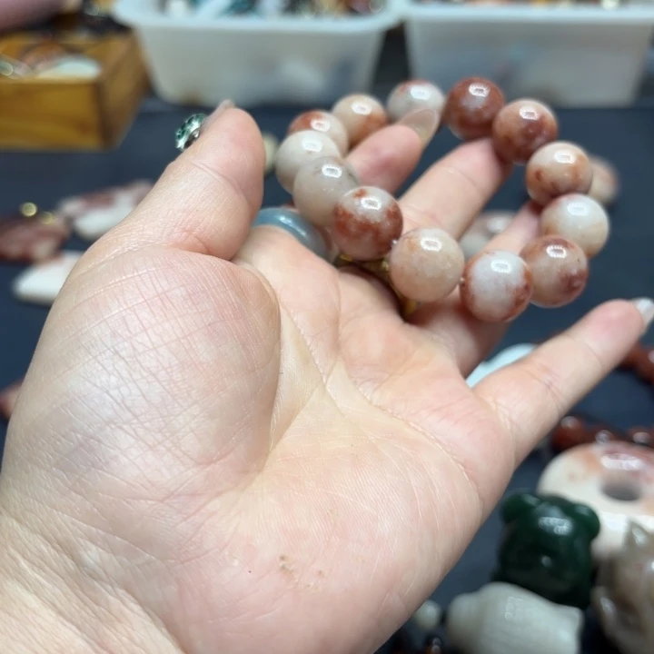 蓝***羽石英质玉未镶嵌手镯