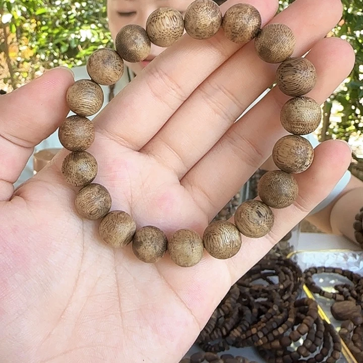 用***9沉香沉香碎屑1.1圆珠单圈