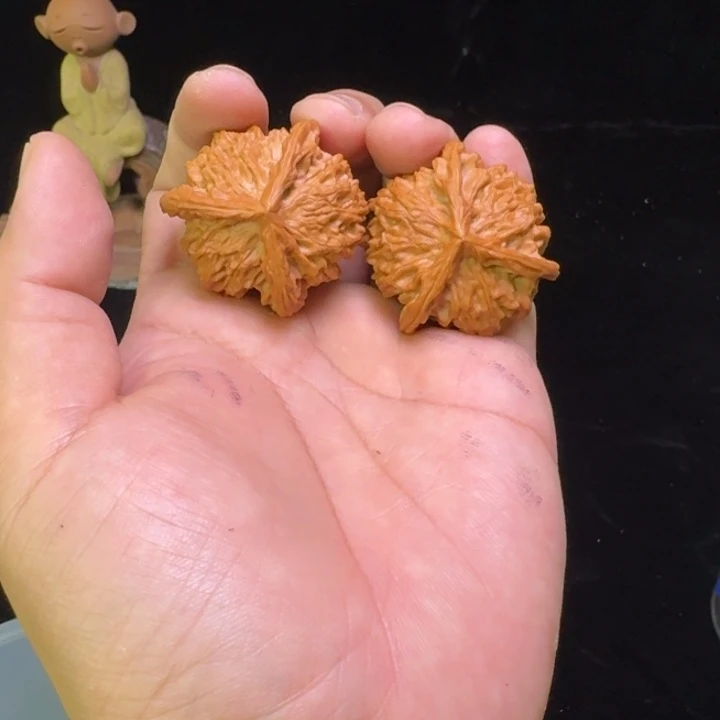 桃核吊坠盘山三棱