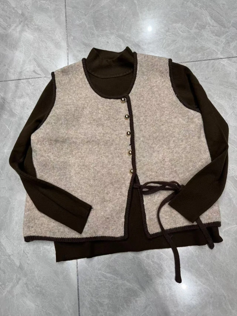 1122【蝶谷】法式叠穿长袖打底衫+马甲两件套