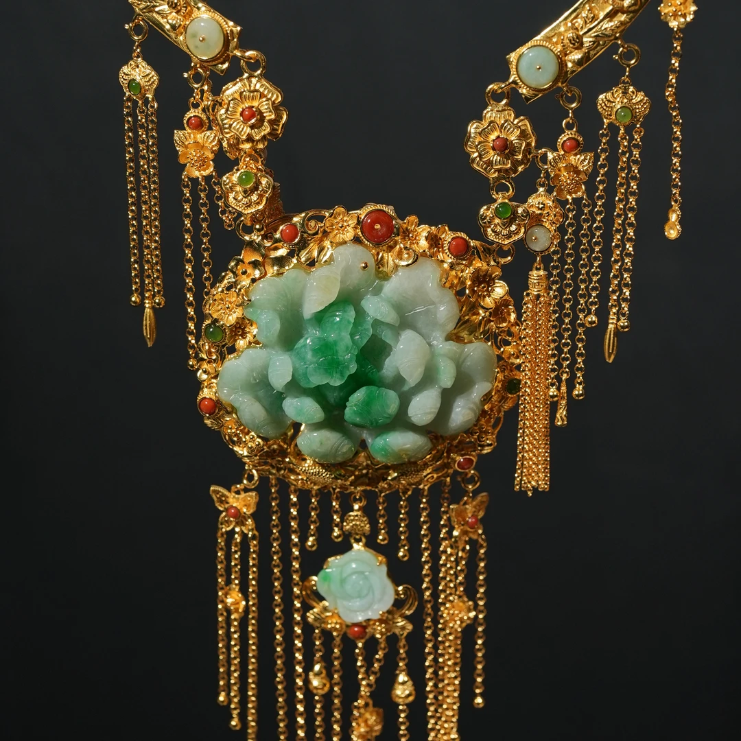 12.26香港王老板-翡翠镶嵌吊坠6k145