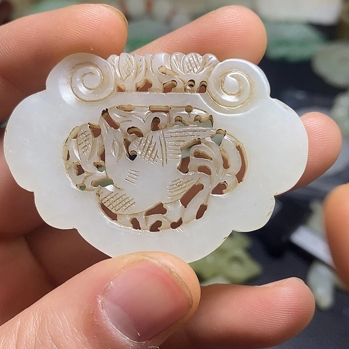 和田玉（糖玉）未镶嵌颈饰