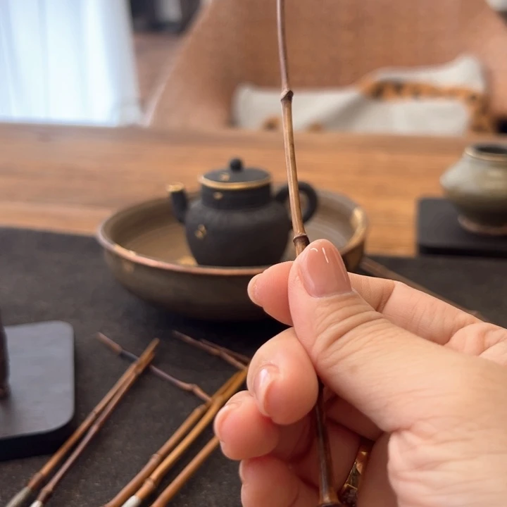 何*歲000100101茶周边…..