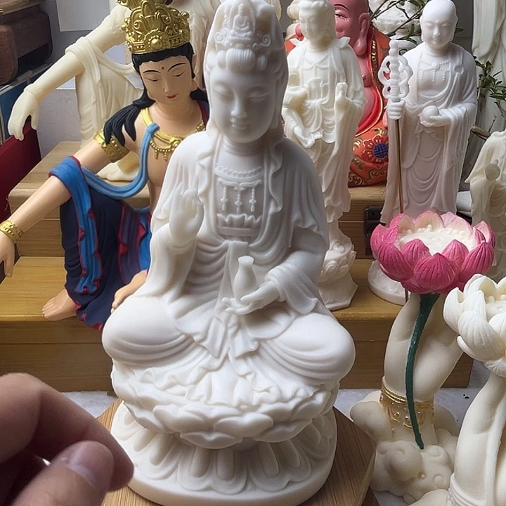 马****藤观音20公分摆件