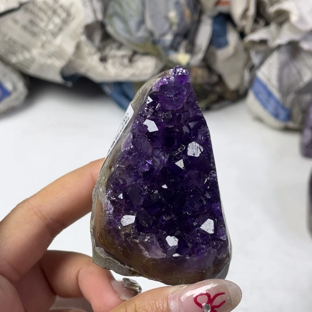 紫晶大型摆件（非配饰）未镶嵌