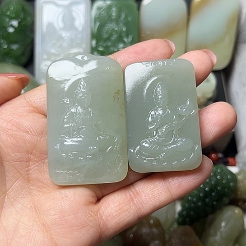 颈饰未镶嵌和田玉温*