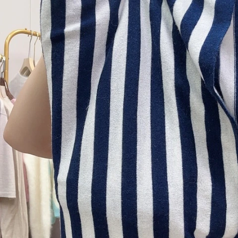 拉链帽衫宽松版条纹140斤123456