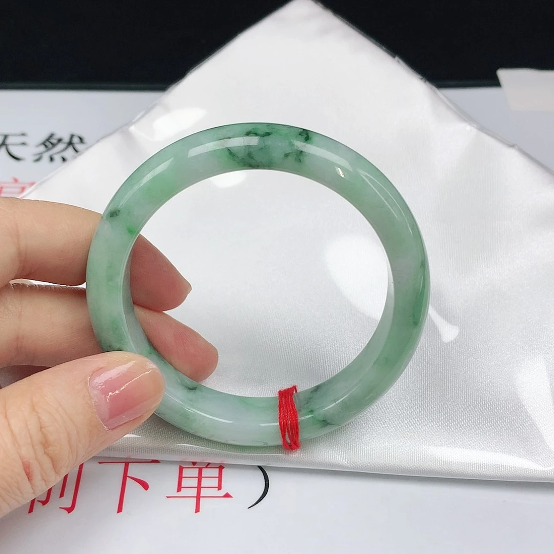 翡翠手镯未镶嵌320正
