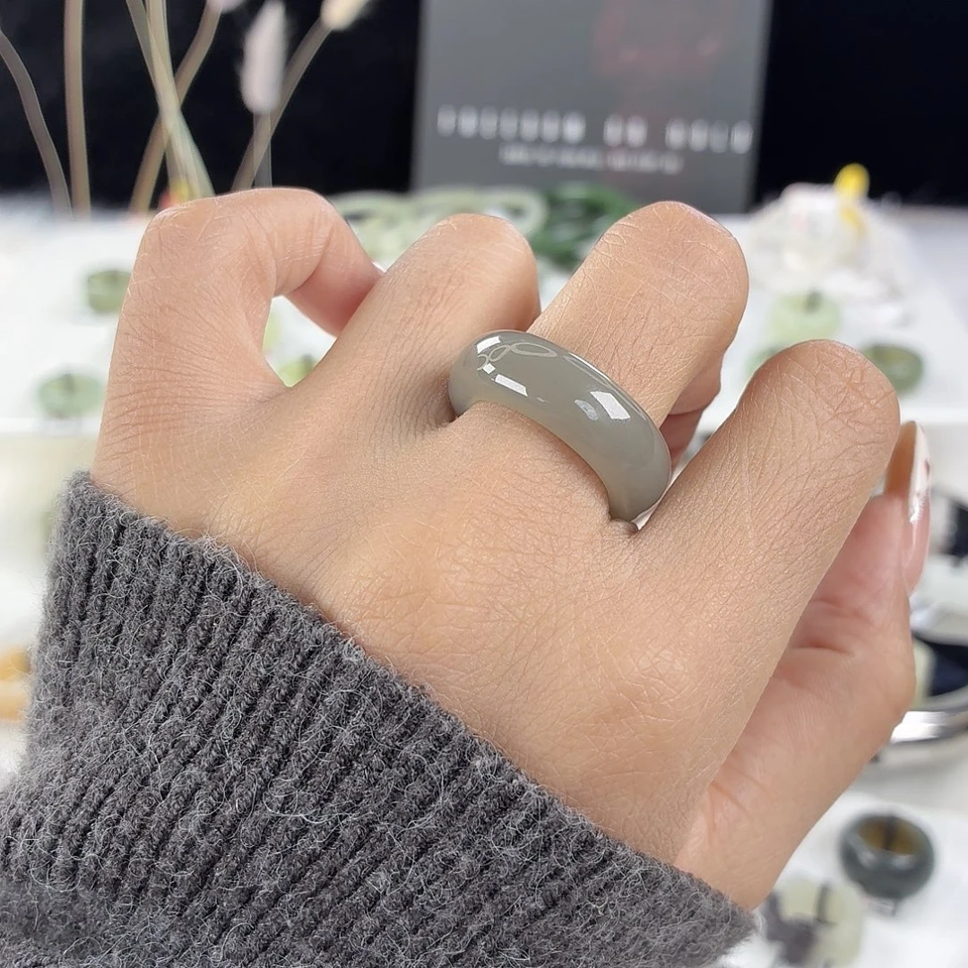 和田玉未镶嵌戒指i98高级灰轮胎17.2不退换