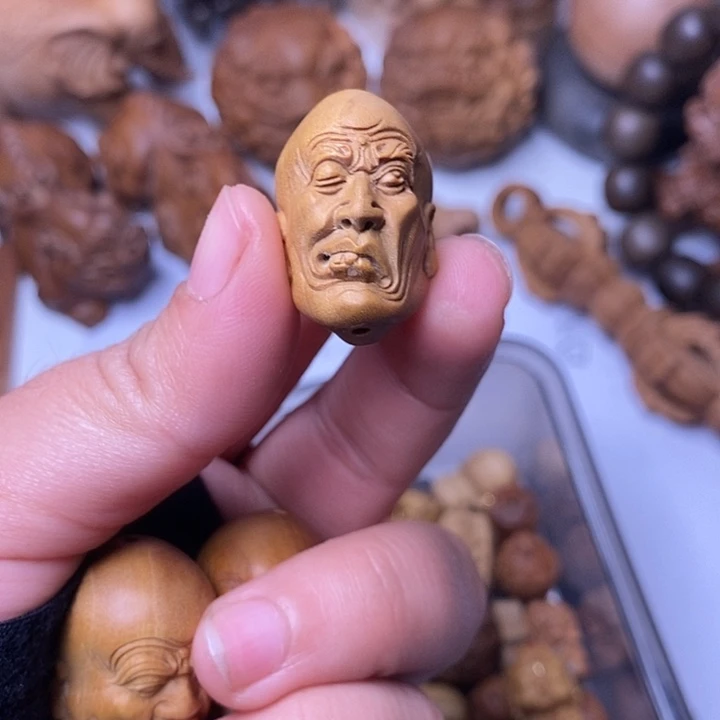 B***G檀香木老山檀香佛头配饰